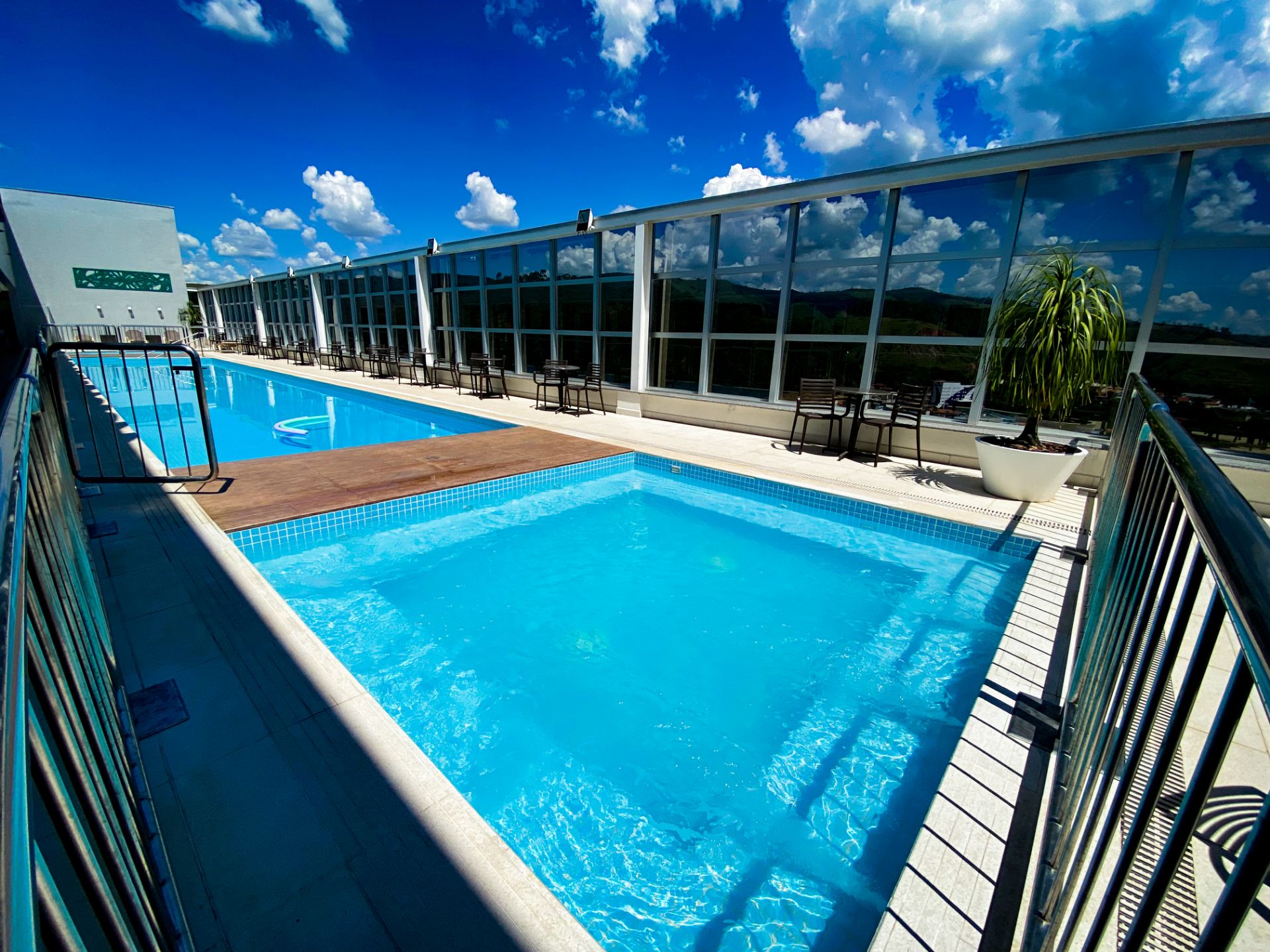 Piscinas, Hidro e Sauna 