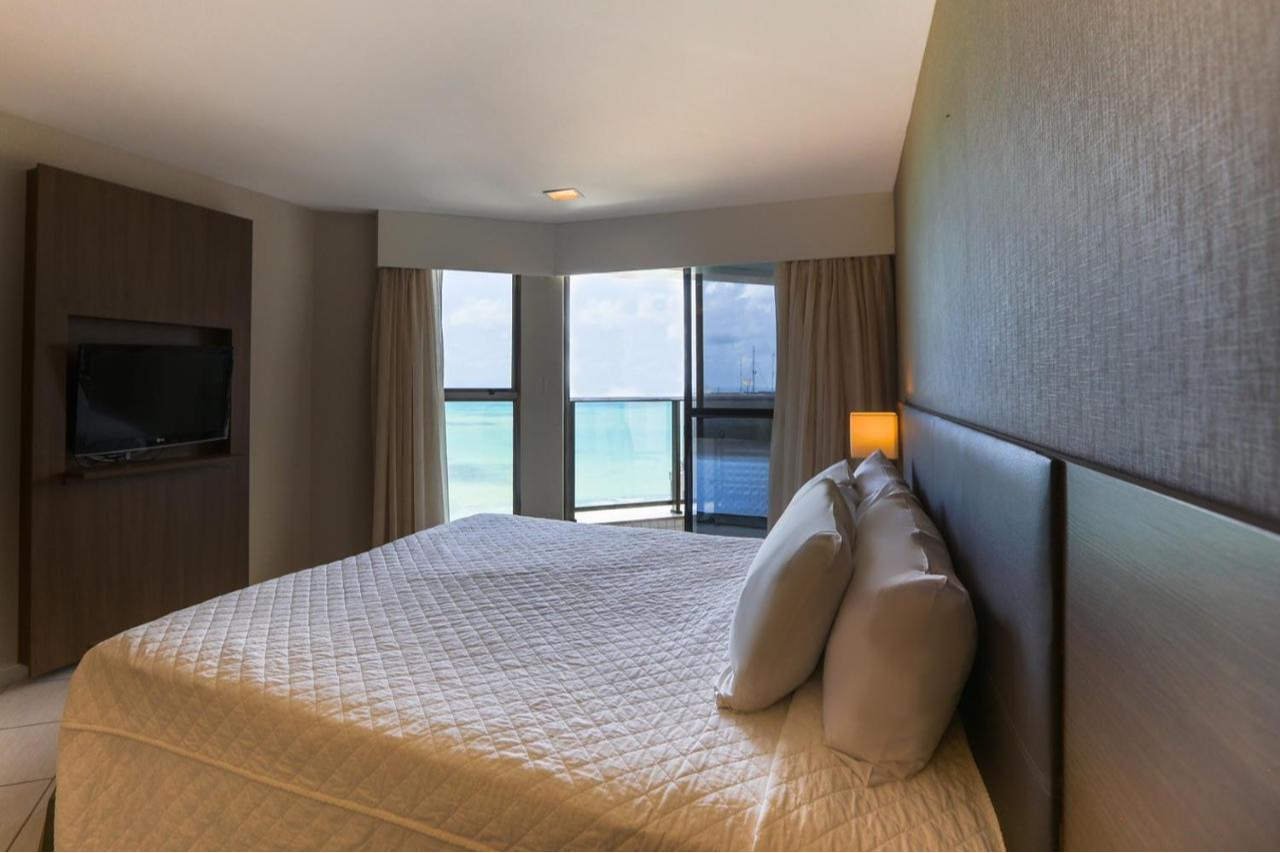 Transamerica Prestige Beach Class