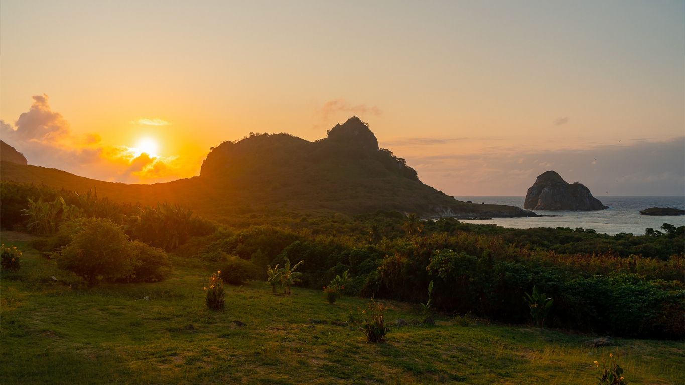 Pôr do sol de Noronha.